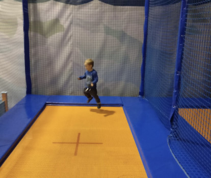 Rush trampoliinipuisto